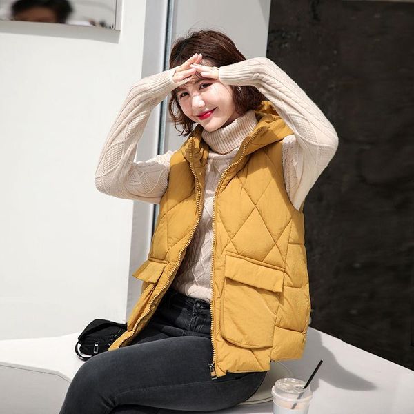 women's vests 2021 winter korean cotton padded vest female warm thickening hooded all-match solid short sleeveless waistcoat a13, Black;white
women's vests 2021 winter korean cotton padded vest female warm thickening hooded all-match solid short sleeveless waistcoat a13, Black;white