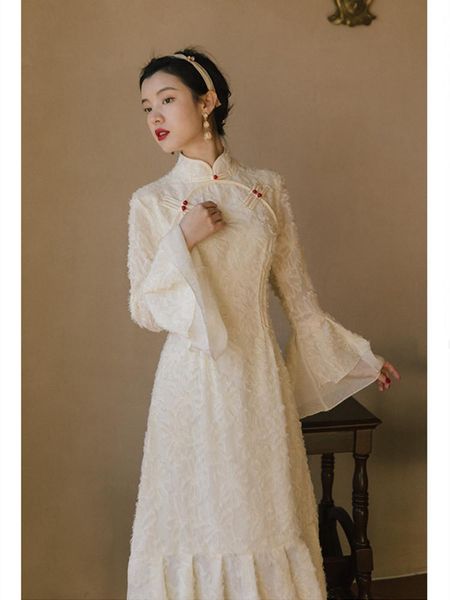casual dresses fall 2021 french girl cheongsam retro improved dress flocking tassel trumpet sleeve stand collar chic ruffled gentle fairy, Black;gray
casual dresses fall 2021 french girl cheongsam retro improved dress flocking tassel trumpet sleeve stand collar chic ruffled gentle fairy, Black;gray