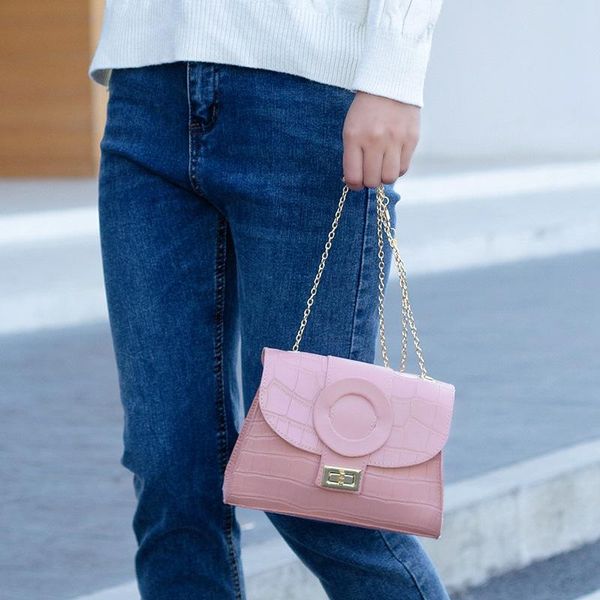evening bags solid color stone pattern women's handbag fashion metal piece decoration sweet one-shoulder female bag chain messenger gir
evening bags solid color stone pattern women's handbag fashion metal piece decoration sweet one-shoulder female bag chain messenger gir