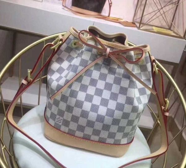 totes brand handbags designer shoulder luxury bag bag aie#m40817 iconic women's handles bag bags new cross body large-capacity bucket c
totes brand handbags designer shoulder luxury bag bag aie#m40817 iconic women's handles bag bags new cross body large-capacity bucket c