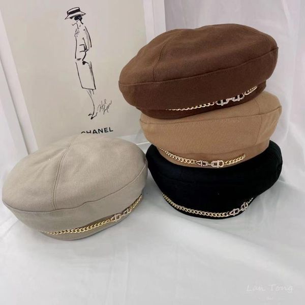 berets 2021 fashion beret women's metal chain octagonal hat trendy all-match painter british retro shopping collocation, Blue;gray
berets 2021 fashion beret women's metal chain octagonal hat trendy all-match painter british retro shopping collocation, Blue;gray
