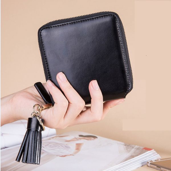 wallet korean zipper short square leather women's small zero purse tassel, Red;black
wallet korean zipper short square leather women's small zero purse tassel, Red;black