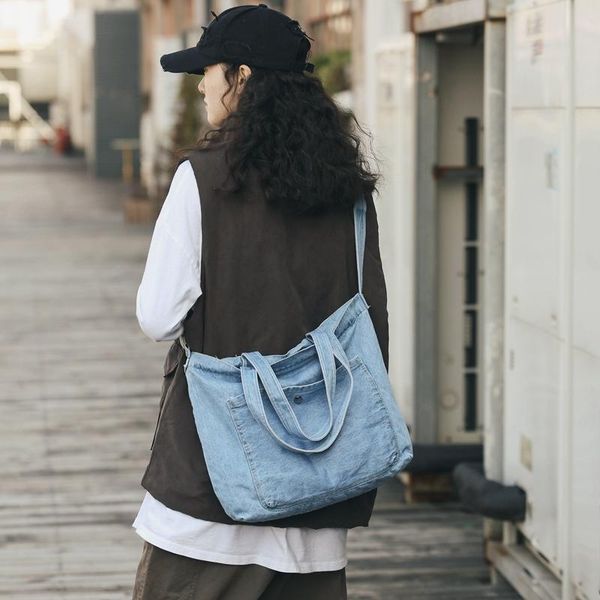 evening bags fashion trend shoulder bag 2021 summer crossbody wild woman handbags capacity phone pack luxury purse
evening bags fashion trend shoulder bag 2021 summer crossbody wild woman handbags capacity phone pack luxury purse