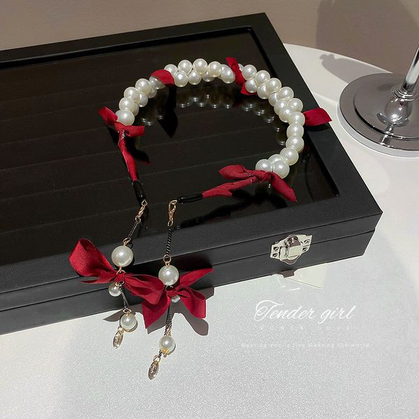 pearl flannelette bow hair band french simple forest temperament hair accessories fashionable personality fresh girl's heart accessorie, Golden;silver
pearl flannelette bow hair band french simple forest temperament hair accessories fashionable personality fresh girl's heart accessorie, Golden;silver