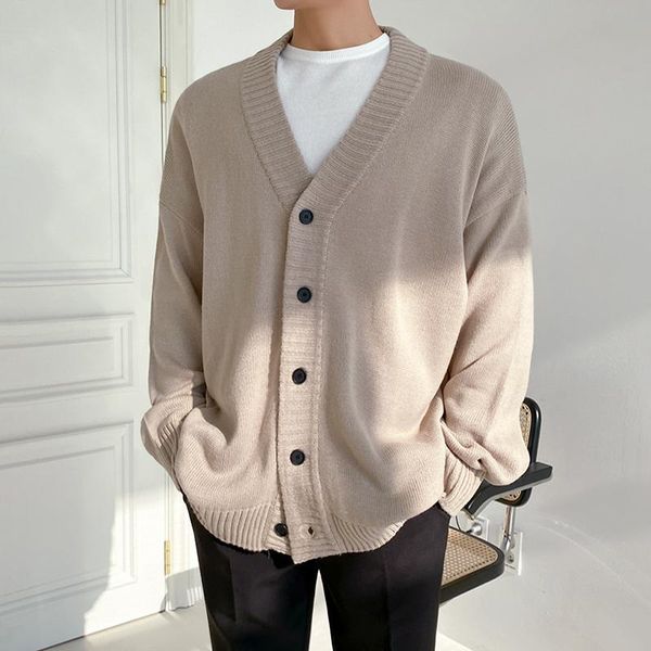 men's sweaters men 2021 spring autumn fashion v-neck cardigan jacket solid color sweater coats male warm loose knitted outerwear o172, White;black
men's sweaters men 2021 spring autumn fashion v-neck cardigan jacket solid color sweater coats male warm loose knitted outerwear o172, White;black