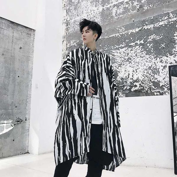 men's trench coats 2021 spring and autumn youth dark zebra print bat sleeve sunscreen fashion casual loose mid-length coat -xl1, Tan;black
men's trench coats 2021 spring and autumn youth dark zebra print bat sleeve sunscreen fashion casual loose mid-length coat -xl1, Tan;black