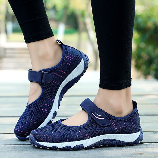 2021 fashion women men running shoes outdoor sports sneakers black red blue grey size eur 35-41 code 67-1803
2021 fashion women men running shoes outdoor sports sneakers black red blue grey size eur 35-41 code 67-1803