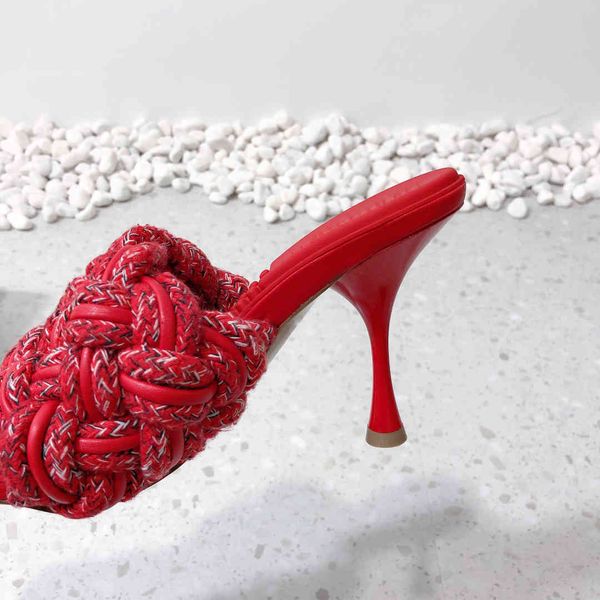 80% off shoes fashion weaving slippers women peep toe heel slides summer selling ladies shoes females footwears, Black
80% off shoes fashion weaving slippers women peep toe heel slides summer selling ladies shoes females footwears, Black