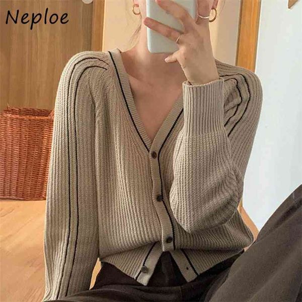 loose crazy style knit cardigans sweater women v neck long sleeve single breast pull femme coat spring sueter 210422, White;black
loose crazy style knit cardigans sweater women v neck long sleeve single breast pull femme coat spring sueter 210422, White;black