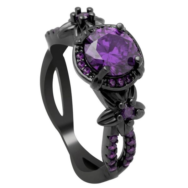 wedding rings 2021 black gun color ring vintage hollow star round stone jewelry for women purple zirconia claw aneis band gifts, Slivery;golden
wedding rings 2021 black gun color ring vintage hollow star round stone jewelry for women purple zirconia claw aneis band gifts, Slivery;golden