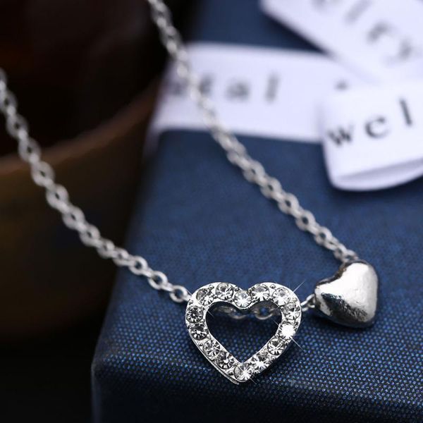love double heart-shaped connected hollow pendant necklace light luxury female clavicle chain drop necklaces, Silver
love double heart-shaped connected hollow pendant necklace light luxury female clavicle chain drop necklaces, Silver