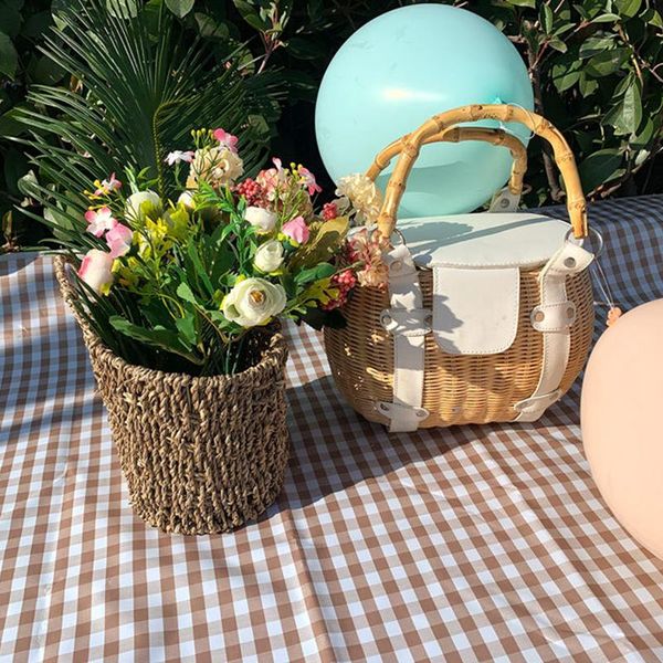 outdoor pads 2m*1.5m picnic mat camping waterproof ground mats mattress play plaid blanket
outdoor pads 2m*1.5m picnic mat camping waterproof ground mats mattress play plaid blanket