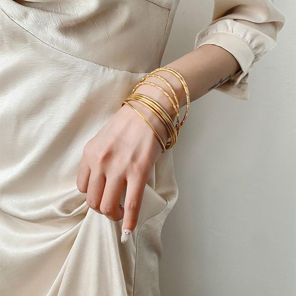 bangle luokey 7pcs/set gold bracelets bangles for women delicate wedding anniversary simple girls ladies party fashion jewelry, Black
bangle luokey 7pcs/set gold bracelets bangles for women delicate wedding anniversary simple girls ladies party fashion jewelry, Black