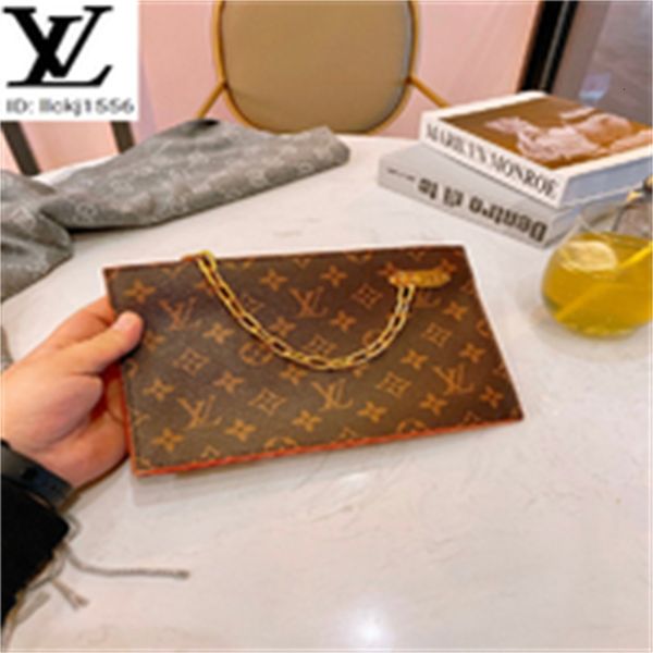generous leather qicx m365 simple and brand old flower chain clutch men real designer long wallet chain wallets compact luxury purse clutche, Red;black
generous leather qicx m365 simple and brand old flower chain clutch men real designer long wallet chain wallets compact luxury purse clutche, Red;black