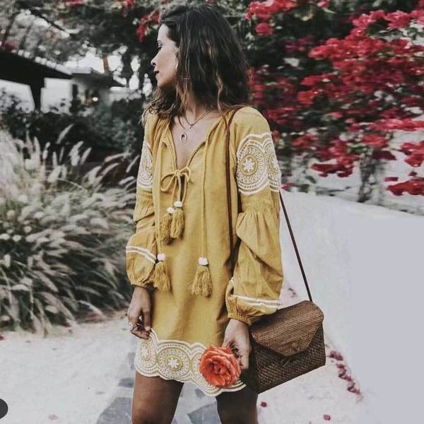 a line boho mini vintage cotton floral embroidery chic tassel lantern long sleeve casual hippie women es, Black;gray
a line boho mini vintage cotton floral embroidery chic tassel lantern long sleeve casual hippie women es, Black;gray