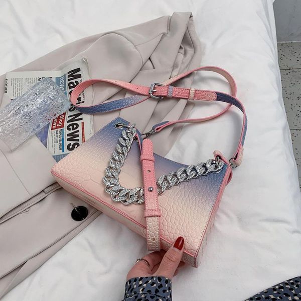 evening bags womens handbags women's summer 2021 fashion red messenger design shoulder underarm bag purses
evening bags womens handbags women's summer 2021 fashion red messenger design shoulder underarm bag purses