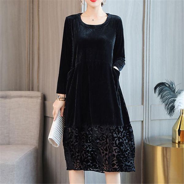 casual dresses female autumn winter dress robe vintage lace velvet women long sleeve loose femme vestido, Black;gray
casual dresses female autumn winter dress robe vintage lace velvet women long sleeve loose femme vestido, Black;gray