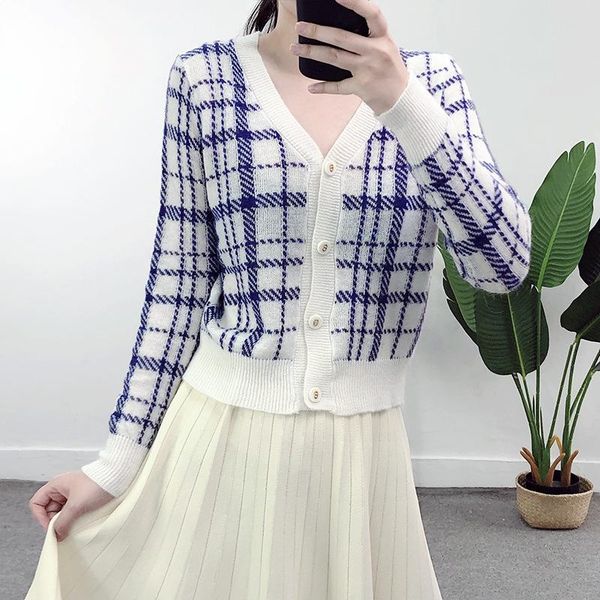 women's knits & tees plaid cardigan sweater women 2021 autumn v-neck long-sleeved loose thin knitted korean fashion knitwear, White
women's knits & tees plaid cardigan sweater women 2021 autumn v-neck long-sleeved loose thin knitted korean fashion knitwear, White