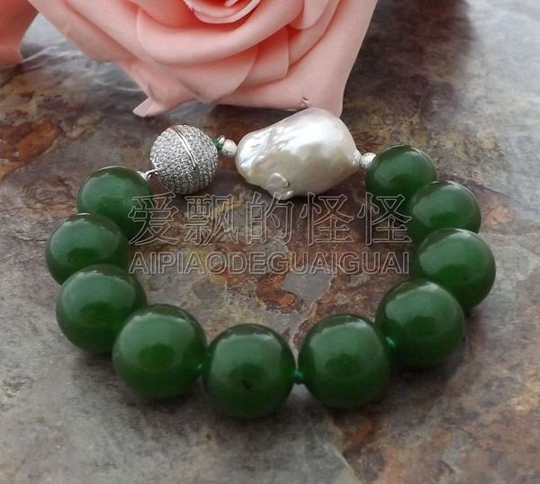 beaded, strands women's 8'' 16mm green stone white keshi pearl bracelet, Black
beaded, strands women's 8'' 16mm green stone white keshi pearl bracelet, Black