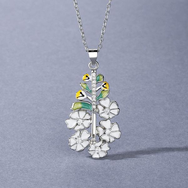 chains 2021 white epoxy flower pendant necklace handmade 925 silver women's jewelry sweater chain necklaces for women
chains 2021 white epoxy flower pendant necklace handmade 925 silver women's jewelry sweater chain necklaces for women