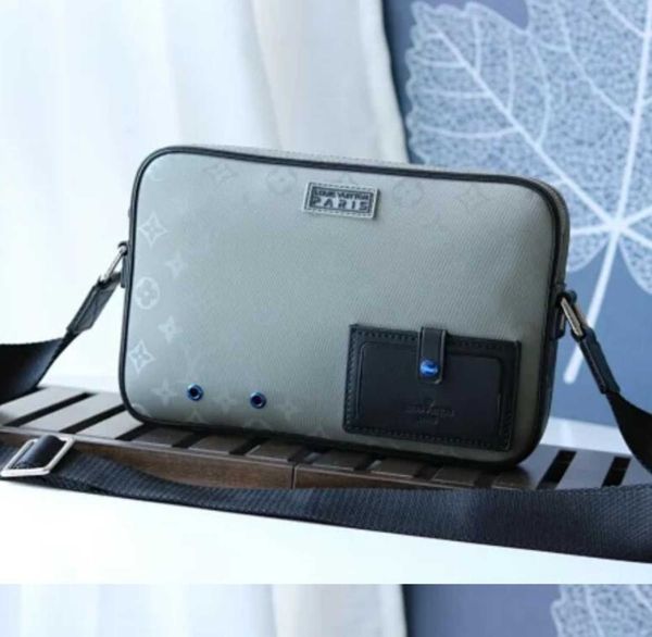 messenger handles city original single m44169 gray brand small messenger men handbags iconic r shoulder bags totes cross luxury b
messenger handles city original single m44169 gray brand small messenger men handbags iconic r shoulder bags totes cross luxury b