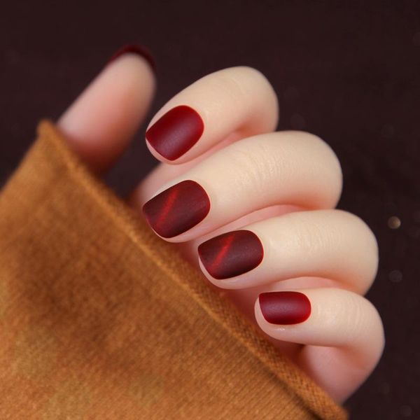 false nails 24pcs detachable wearable fake press on matte short size beautiful wine red cat eye round head artificial wi ti, Red;gold
false nails 24pcs detachable wearable fake press on matte short size beautiful wine red cat eye round head artificial wi ti, Red;gold
