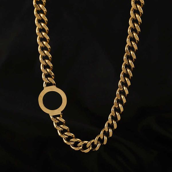 ladies exaggerated black round brand thick chain clavicle chain fashion sweater chain gc341, Golden;silver
ladies exaggerated black round brand thick chain clavicle chain fashion sweater chain gc341, Golden;silver