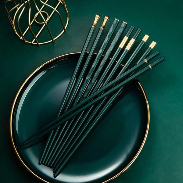 chopsticks 5/6/8pairs japanese chinese for eating sushi sticks reusable metal korean set healthy alloy tableware
chopsticks 5/6/8pairs japanese chinese for eating sushi sticks reusable metal korean set healthy alloy tableware