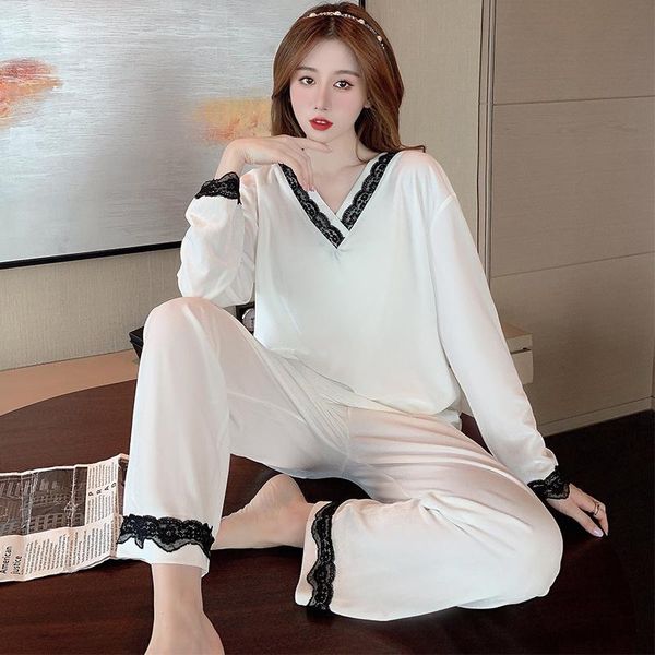 women's sleepwear gold velvet pajamas spring and autumn v-neck black white long sleeve 2021 princess style winter home wear suit, Black;red
women's sleepwear gold velvet pajamas spring and autumn v-neck black white long sleeve 2021 princess style winter home wear suit, Black;red