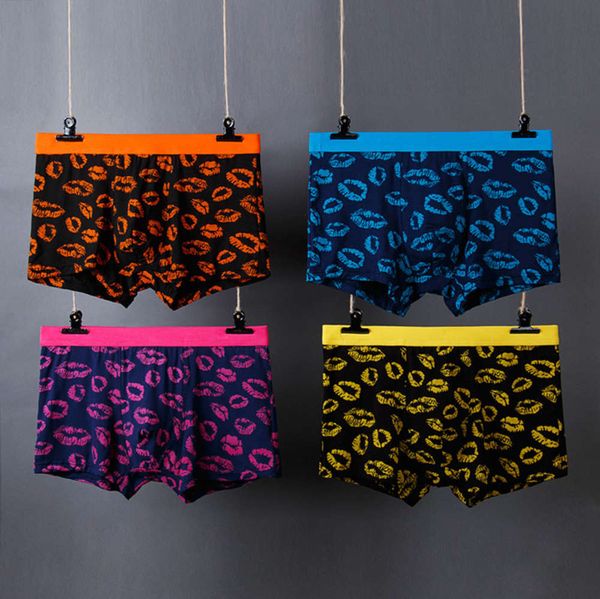 gift box men's underpants modal boxers middle waist comfortable breathable u-convex four corners, Black;white
gift box men's underpants modal boxers middle waist comfortable breathable u-convex four corners, Black;white