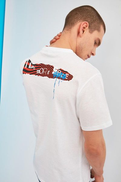 men's t-shirts trendyol men 's regular fit cycling neck short-sleeve printed t-shirt tmnss21ts2038, White;black
men's t-shirts trendyol men 's regular fit cycling neck short-sleeve printed t-shirt tmnss21ts2038, White;black