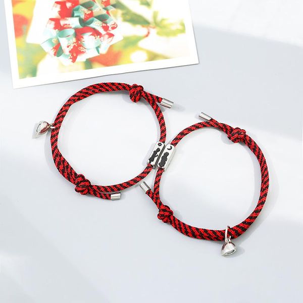 2pcs / set magnet attractive bracelet for couples stainless steel miss day and night charm bracelets men women jewelry gift, Golden;silver
2pcs / set magnet attractive bracelet for couples stainless steel miss day and night charm bracelets men women jewelry gift, Golden;silver