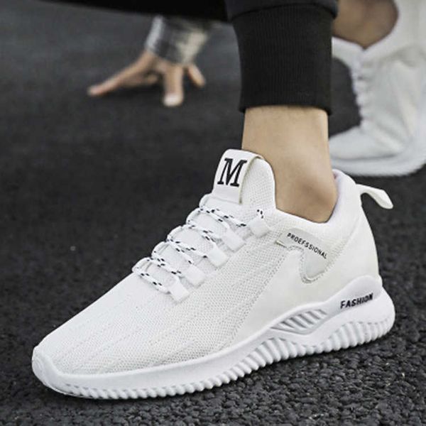 2021 designer autumn and winter men's shoes sports fashion thick soled casualtraining sneakers
2021 designer autumn and winter men's shoes sports fashion thick soled casualtraining sneakers