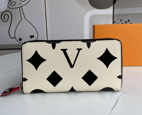 2021 fashion designers womens handbags luxurys lady shoulder bag leather messenger bags classic digram flowers crossbody chains plaid purses, Red;black
2021 fashion designers womens handbags luxurys lady shoulder bag leather messenger bags classic digram flowers crossbody chains plaid purses, Red;black