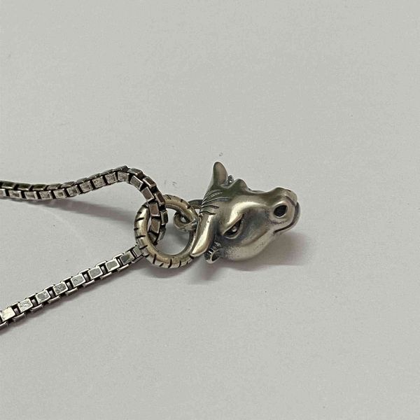 iter tauren necklace s925 silver women g signature zodiac ox pendant men's and women's fashionable couple's clavicle chain
iter tauren necklace s925 silver women g signature zodiac ox pendant men's and women's fashionable couple's clavicle chain