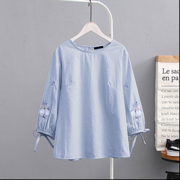 summer floral embroidery elegant striped womens shirts casual 3 4 sleeve tunic female work ol blusas chemise, White
summer floral embroidery elegant striped womens shirts casual 3 4 sleeve tunic female work ol blusas chemise, White