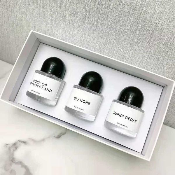 wholesale fragrance bottle set spray super cedar blanche rose of no man's land eau de toilette 3 style perfume for men 3pcs*30ml long l
wholesale fragrance bottle set spray super cedar blanche rose of no man's land eau de toilette 3 style perfume for men 3pcs*30ml long l