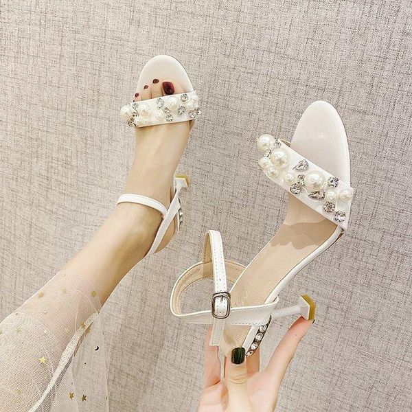 sandals 2021 summer woman slippers lady pearl casual beach flip flops sandal women female flats slipper, Black 
sandals 2021 summer woman slippers lady pearl casual beach flip flops sandal women female flats slipper, Black