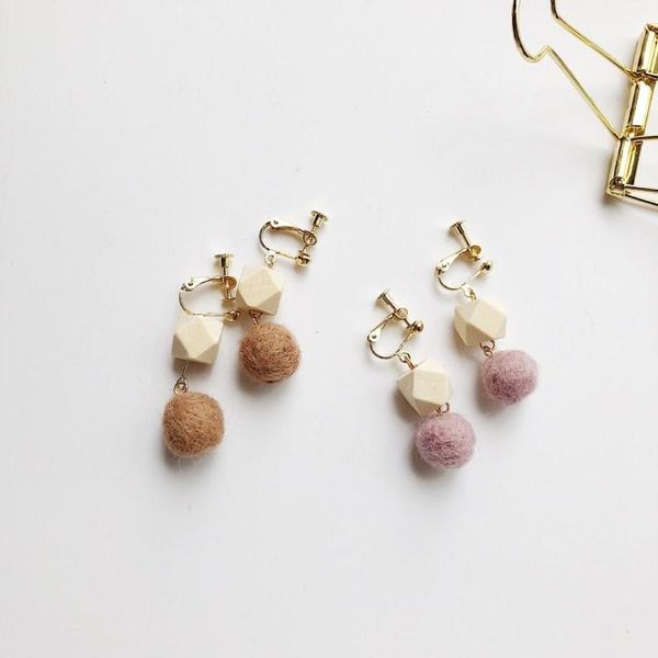 clip-on & screw back fashion cotton ball simple wood clip earrings geometric ladies gifts party wedding ear jewelry, Silver
clip-on & screw back fashion cotton ball simple wood clip earrings geometric ladies gifts party wedding ear jewelry, Silver