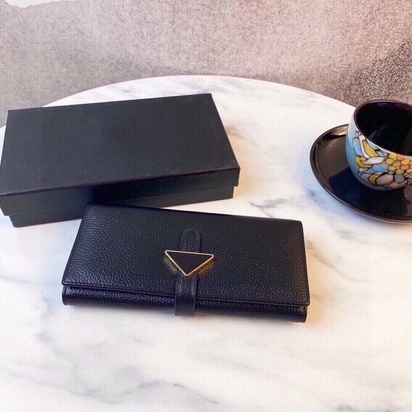 2021 new high-end temperament twenty percent style leather wallet styles classic works fine wear-resisting durable feel good size 19 x10cm, Red;black
2021 new high-end temperament twenty percent style leather wallet styles classic works fine wear-resisting durable feel good size 19 x10cm, Red;black