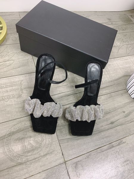 high-quality french high-heeled rhinestone sandals women's shoes new year summer fairy style black niche stiletto
high-quality french high-heeled rhinestone sandals women's shoes new year summer fairy style black niche stiletto