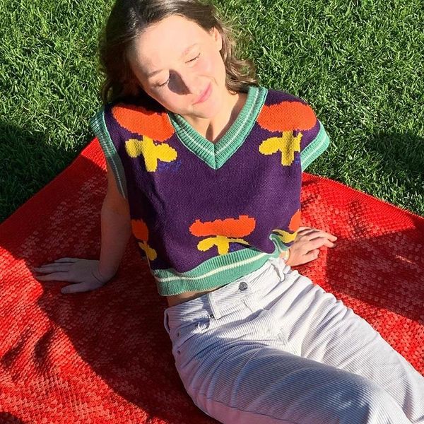 women's vests 2021 floral print cute knitted vest women preppy style trending clothes patchwork striped sweater female knitwear, Black;white
women's vests 2021 floral print cute knitted vest women preppy style trending clothes patchwork striped sweater female knitwear, Black;white