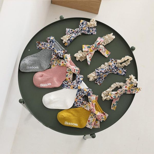 baby girls set socks unti slip infant lace headband floral printing ins born floor sock toddler bows hair accessories 2pcs, Pink;yellow 
baby girls set socks unti slip infant lace headband floral printing ins born floor sock toddler bows hair accessories 2pcs, Pink;yellow