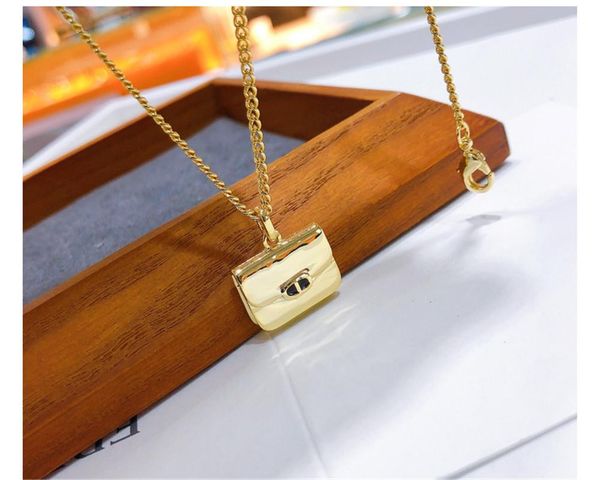pendant necklaces pig nose necklace ladies boutique bag clavicle chain small fragrance jewelry female fashion gift, Silver
pendant necklaces pig nose necklace ladies boutique bag clavicle chain small fragrance jewelry female fashion gift, Silver