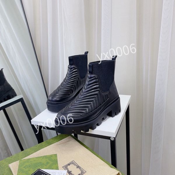 australia women boots 35-41 chestnut high low black grey navy blue luxury ankle short boot womens snow winter shoes ly211203
australia women boots 35-41 chestnut high low black grey navy blue luxury ankle short boot womens snow winter shoes ly211203