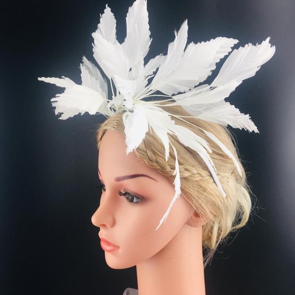 bridal veils white feather headwear headband veil elegant birdcage face net mask hair jewelry charming wedding accessories, Black
bridal veils white feather headwear headband veil elegant birdcage face net mask hair jewelry charming wedding accessories, Black