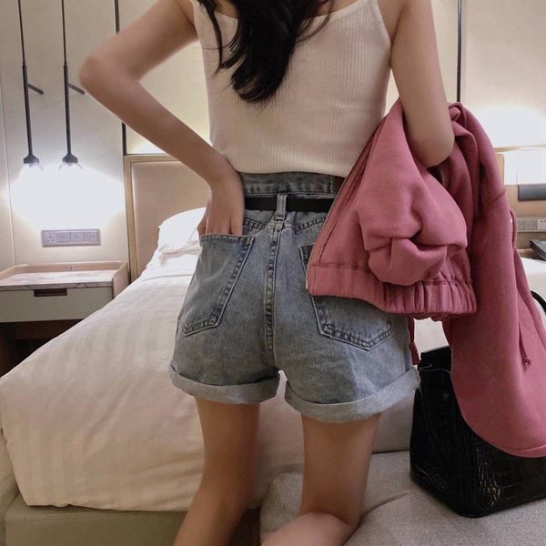 women's shorts denim 2021 summer new korean student loose wide leg net red curly a-line versatile pants, White;black
women's shorts denim 2021 summer new korean student loose wide leg net red curly a-line versatile pants, White;black
