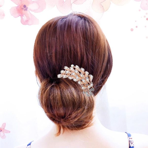 hair clips & barrettes pearl bridal ornaments hairpins women handmade shining rhinestones wedding party jewelry combs, Golden;silver
hair clips & barrettes pearl bridal ornaments hairpins women handmade shining rhinestones wedding party jewelry combs, Golden;silver
