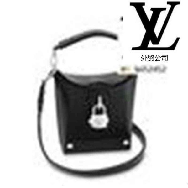 iconic body 3tr5 m56038 bento box women handbags brand bags handles shoulder bags totes cross designer bag clutches luxury evening
iconic body 3tr5 m56038 bento box women handbags brand bags handles shoulder bags totes cross designer bag clutches luxury evening