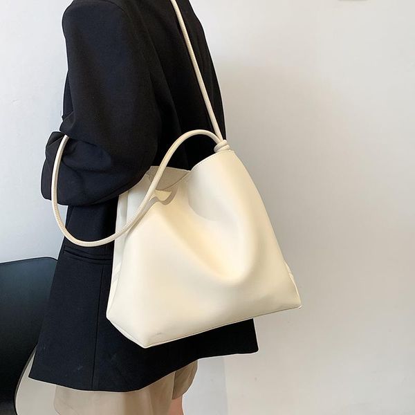 evening bags women leather handbag simple handle ladies shopping bag solid crossbody for travel shoulder
evening bags women leather handbag simple handle ladies shopping bag solid crossbody for travel shoulder